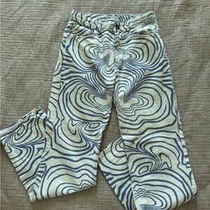Adorable purple Zara swirl jeans 💜💜